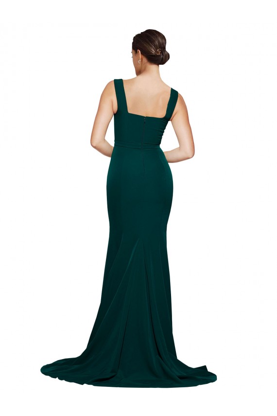 Verde Midnight Cubierta Cuadrado Barrer tren Crepé Elástico Largo Vestidos de dama de honor / Vestidos de fiesta Outlet