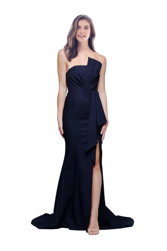 Azul marina oscuro Cubierta Sin tirantes Barrer tren Crepé Elástico Largo Vestidos de dama de honor / Vestidos de fiesta Outlet