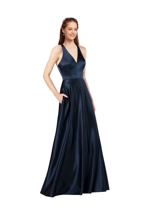 Azul marina oscuro línea A Cuello en V Satén Largo Formales Vestidos de dama de honor / Vestidos de fiesta Outlet