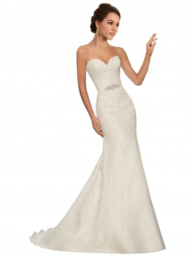 Blanco Cubierta Cuello de Corazón Cola capilla Tul Encaje Vestidos de novia Outlet