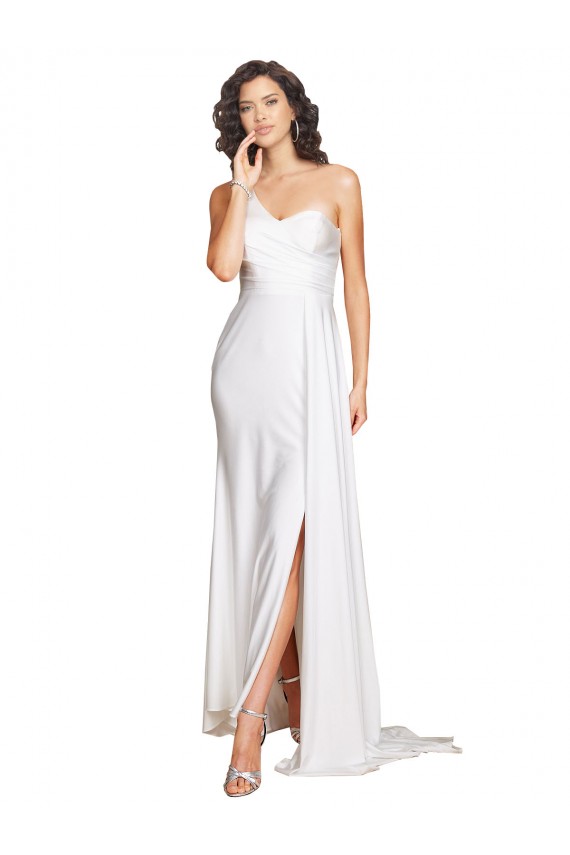 Blanco línea A Un Hombre Satén sedoso Vestidos de novia Outlet