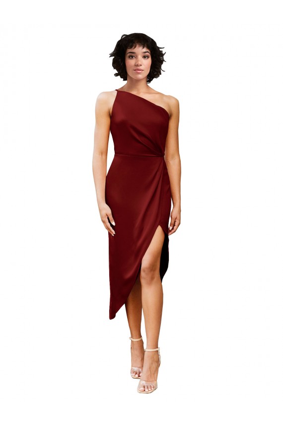 Borgoña Cubierta Un Hombre Midi Satén elástico Corto Formales Vestidos de dama de honor / Vestidos de fiesta / Vestidos de cóctel Outlet