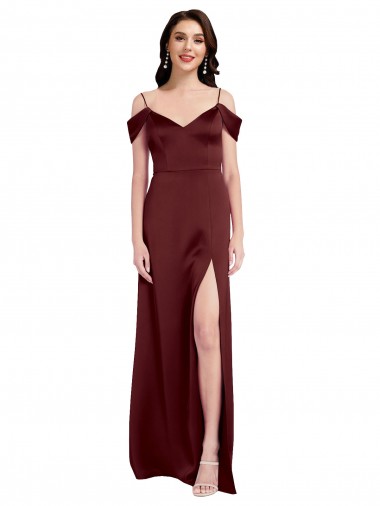 Borgoña oscuro línea A Hombros Descubiertos Cuello en V Satén elástico Largo Formales Vestidos de dama de honor / Vestidos de fiesta Outlet