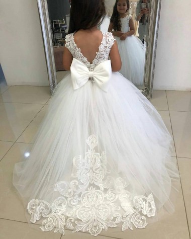 Marfil Barco Cola capilla Tul Encaje Largo vestidos de niña de las flores Outlet
