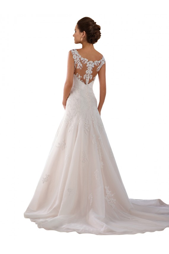 Marfil línea A Cucharón Cola capilla Tul Vestidos de novia Outlet