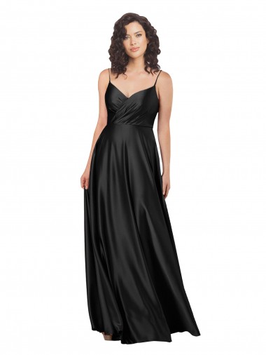 Negro línea A Cuello en V Satén sedoso Largo Formales Vestidos de dama de honor / Vestidos de fiesta Outlet
