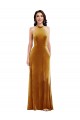 Oro Trompeta Halter Cuello Alto Terciopelo Elástico Largo Vestidos de dama de honor / Vestidos de fiesta Outlet